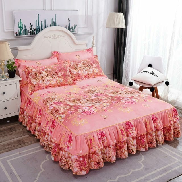 Lucrative 3 Pieces Bedsheet Set