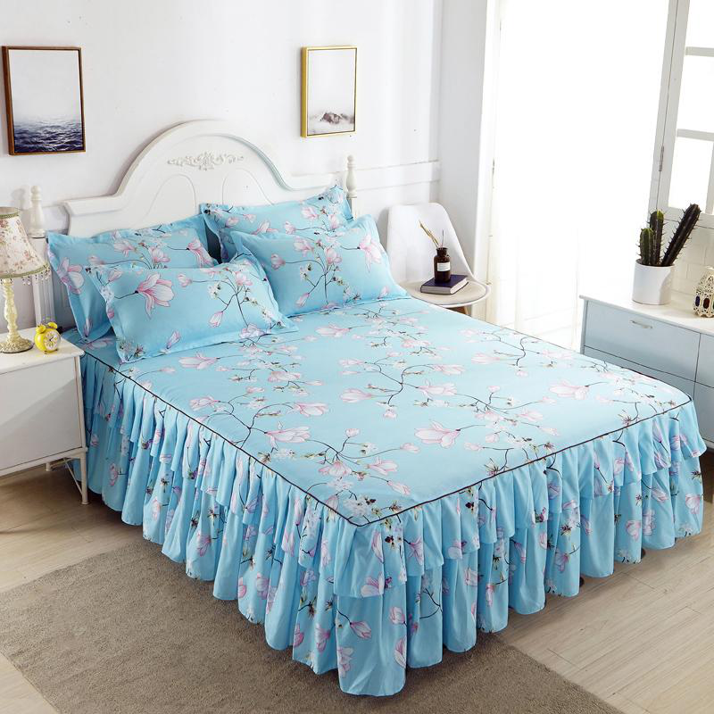 Lucrative 3 Pieces Bedsheet Set