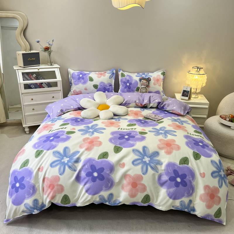 Four Piece Bedding Set: