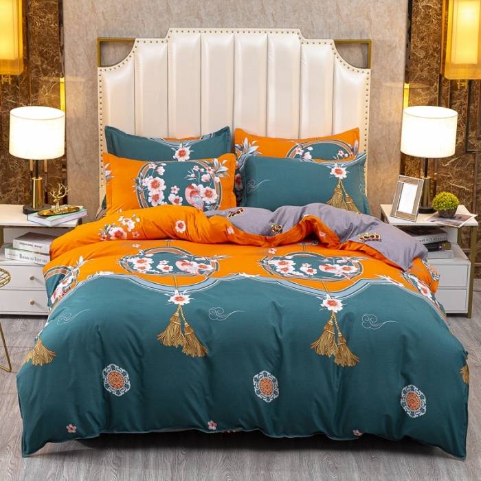 Four Piece Bedding Set