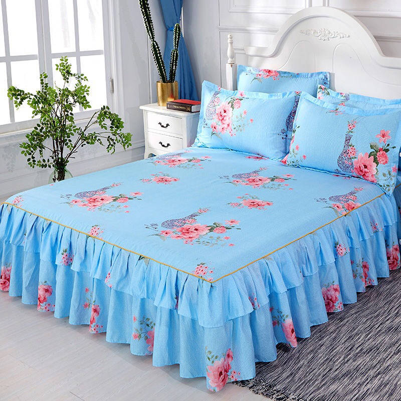 Lucrative 3 Pieces Bedsheet Set