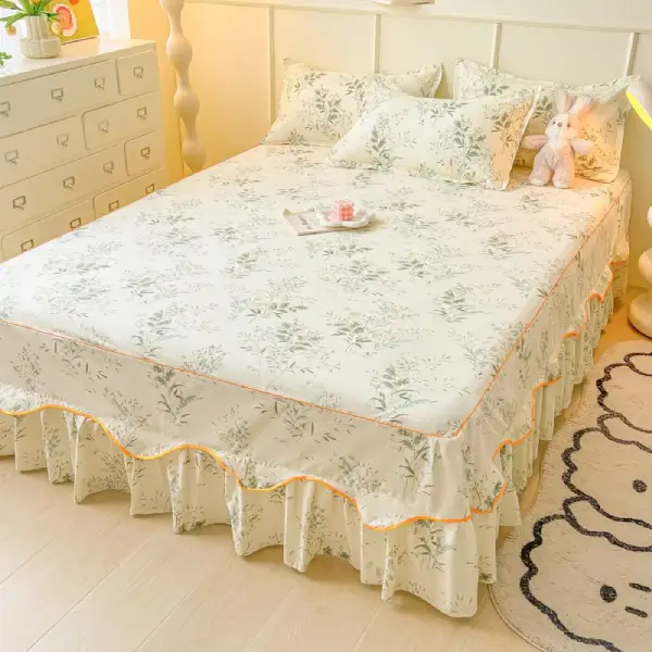 Lucrative Bedskirt Bedsheet