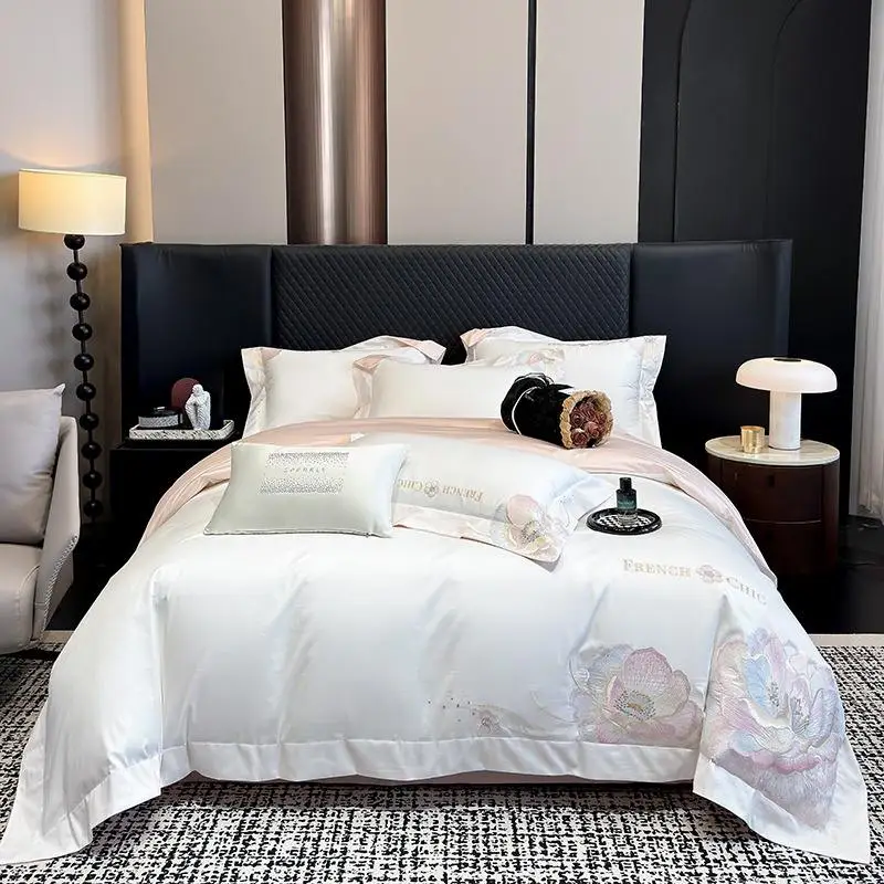 100% Cotton King Size Modern Style Egyptian Therapy Embroidered Four Pieces Bedding Set