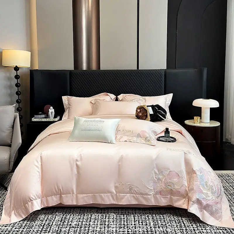 100% Cotton King Size Modern Style Egyptian Therapy Embroidered Four Pieces Bedding Set
