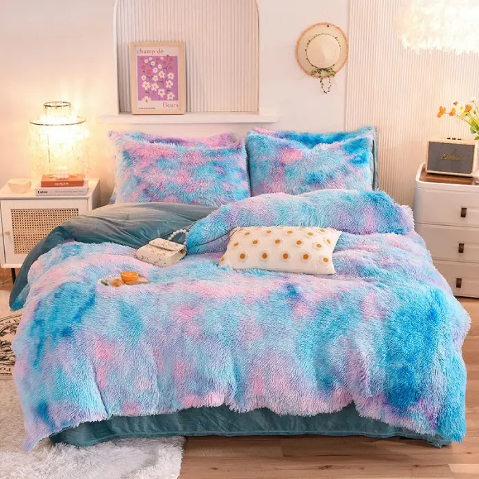 Luxury Ultra Soft King Size Colorful Fluffy Velvet Four Pieces Bedding Set