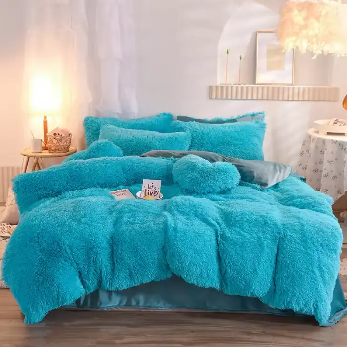 Luxury Ultra Soft king Size Four Pieces Plush Shaggy Fluffy Velvet Bedding Set