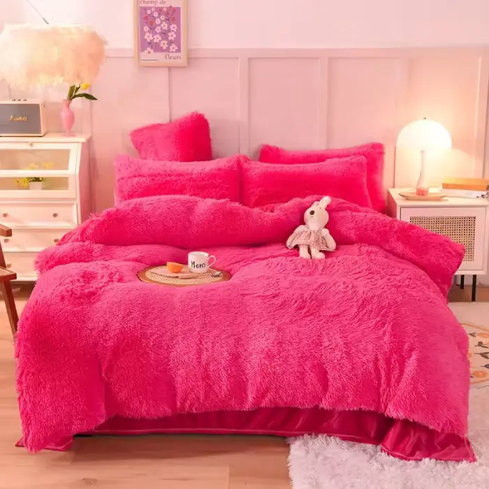Luxury Ultra Soft king Size Four Pieces Plush Shaggy Fluffy Velvet Bedding Set