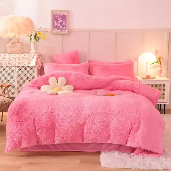 Luxury Ultra Soft king Size Four Pieces Plush Shaggy Fluffy Velvet Bedding Set