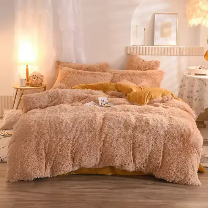 Luxury Ultra Soft king Size Four Pieces Plush Shaggy Fluffy Velvet Bedding Set