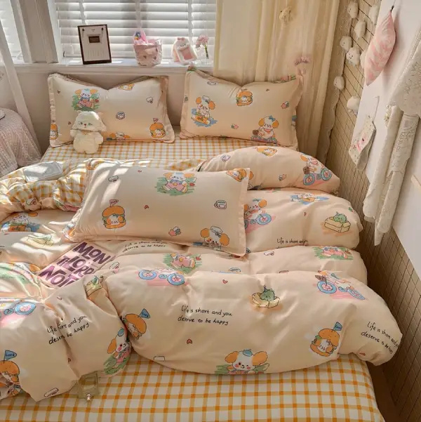Four Piece Bedding Set