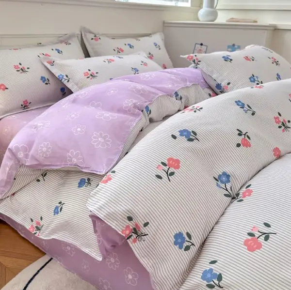 Four Piece Bedding Set