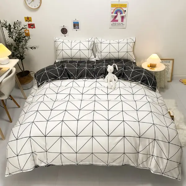 Four Piece Bedding Set