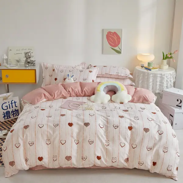Four Piece Bedding Set