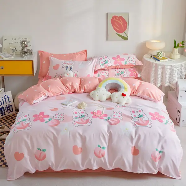 Four Piece Bedding Set